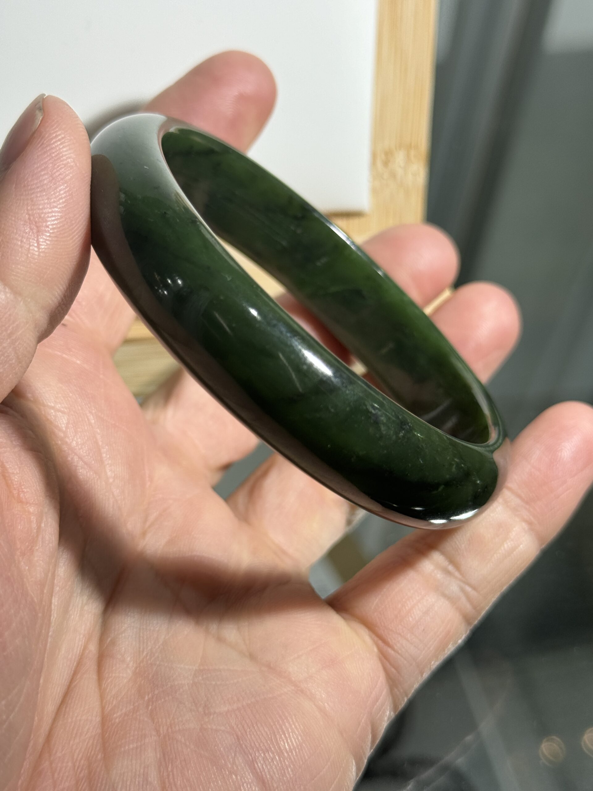 Pounamu Bangle